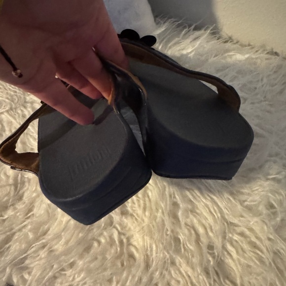Fit Flop sandals size 10 - Picture 3 of 3